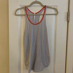Lululemon tank.